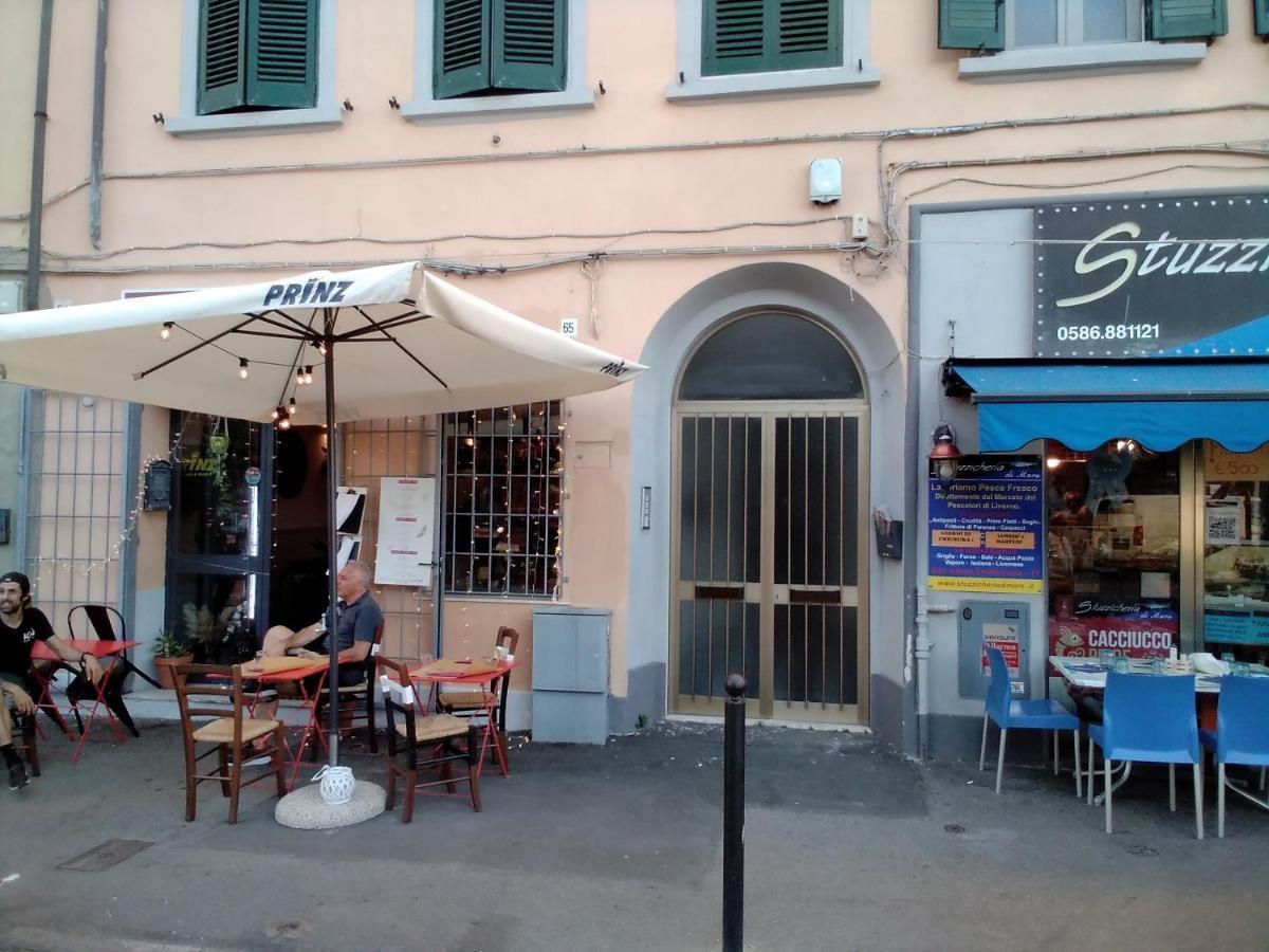 Casina Del Porto Villa Livorno Bagian luar foto