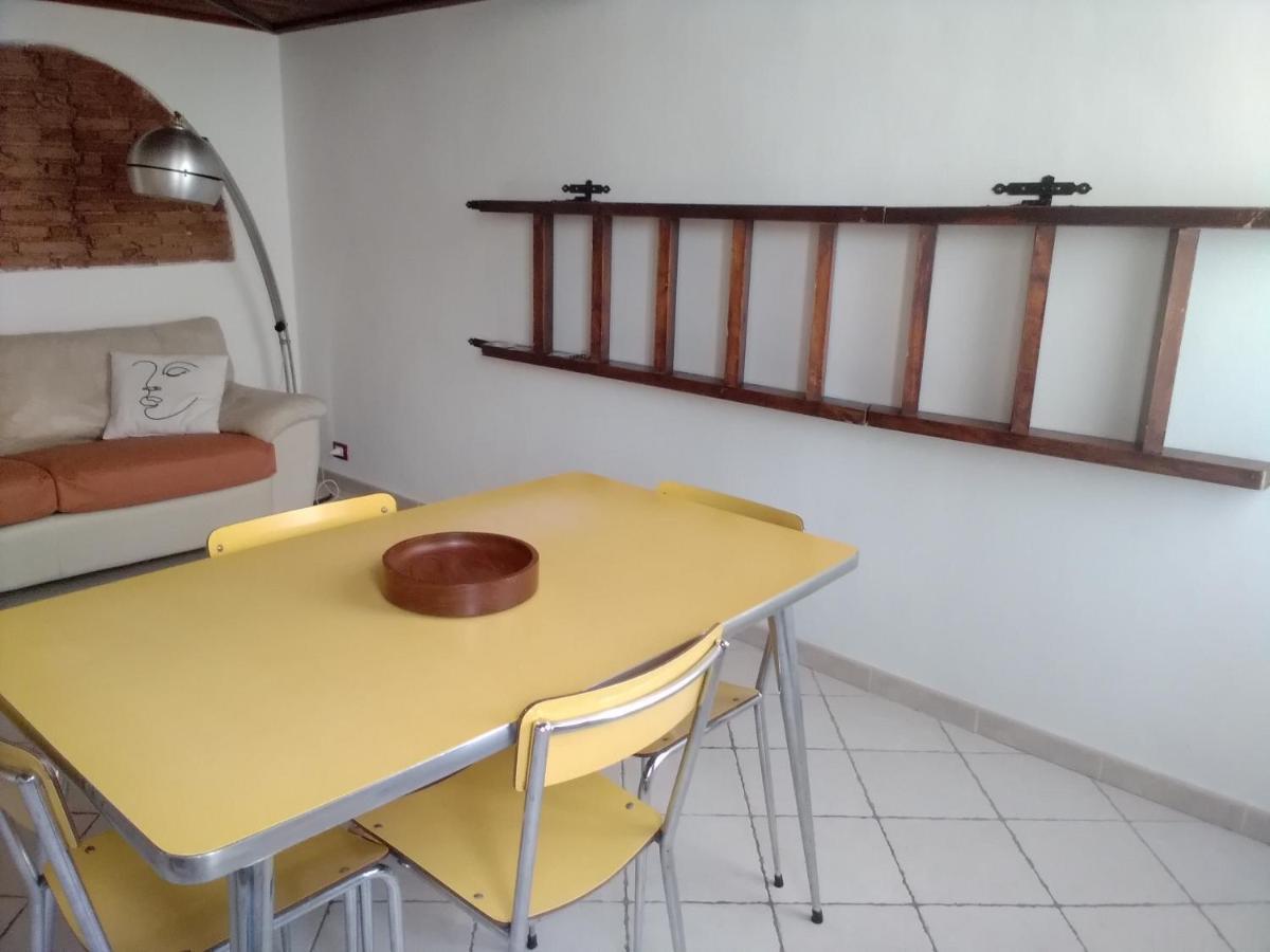 Casina Del Porto Villa Livorno Bagian luar foto